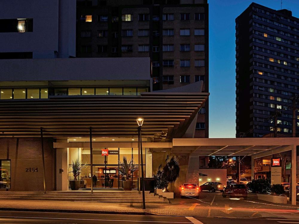 Ibis Curitiba Shopping Hotel Exterior foto