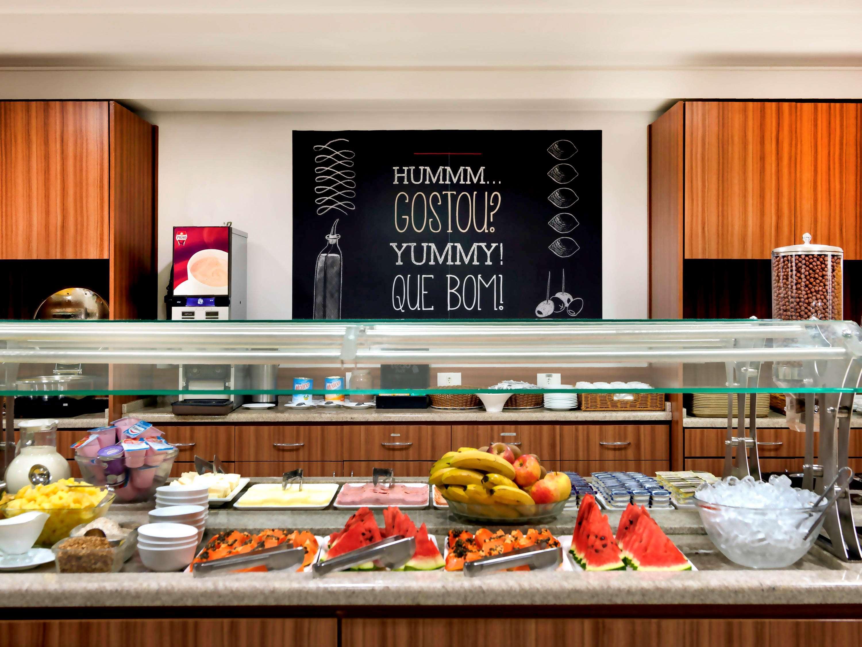 Ibis Curitiba Shopping Hotel Exterior foto