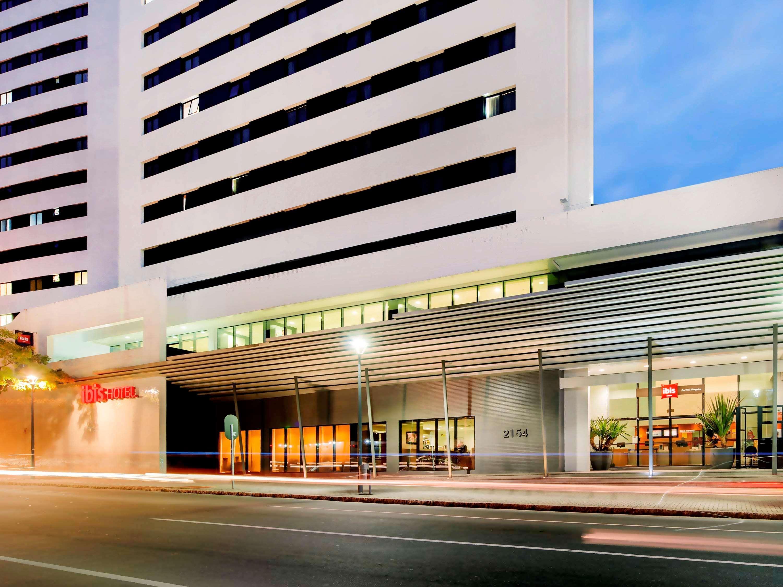 Ibis Curitiba Shopping Hotel Exterior foto