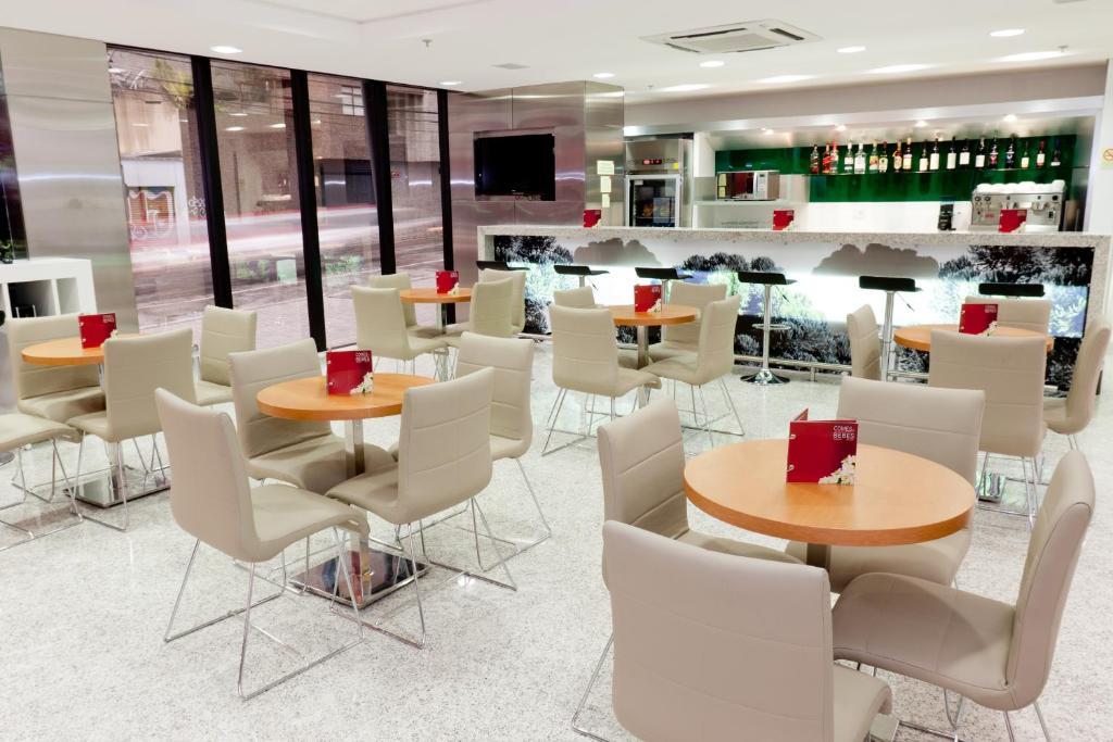 Ibis Curitiba Shopping Hotel Restaurante foto